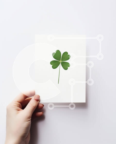 Intra Συλλεκτικό Ξύλινο Παζλ Plywood  4mm - Κάρτα με τετράφυλλο τριφύλλι για την ημέρα του Αγίου Πατρικίου Σε Ξύλινο Κουτί - Διαστάσεις: 10x10 cm – 25 κομμάτια