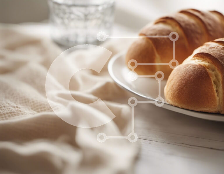 Σετ των 2 Intra Συλλεκτικό Ξύλινο Παζλ Plywood  4mm - Φρεσκοψημένο ψωμί σε ένα άσπρο πιάτο Σε Ξύλινο Κουτί - Διαστάσεις: 10x10 cm – 25 κομμάτια