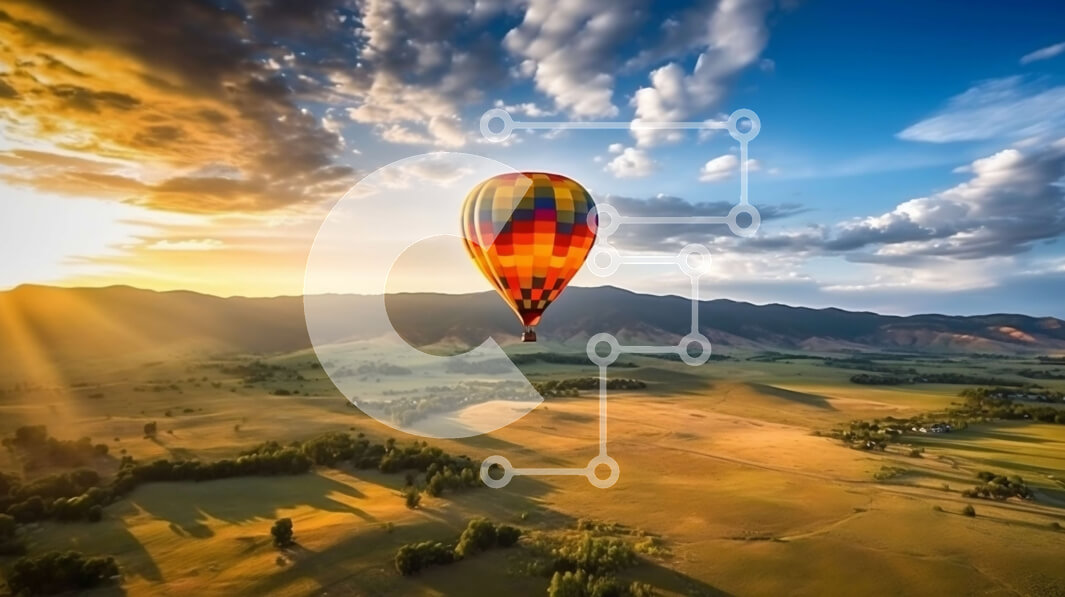 Intra Συλλεκτικό Ξύλινο Παζλ Plywood  4mm - Όμορφο μπαλόνι ζεστού αέρα ηλιοβασιλέματος πάνω από το βουνό και το χωράφι Σε Ξύλινο Κουτί - Διαστάσεις Puzzle: 10x10 cm – 25 κομμάτια