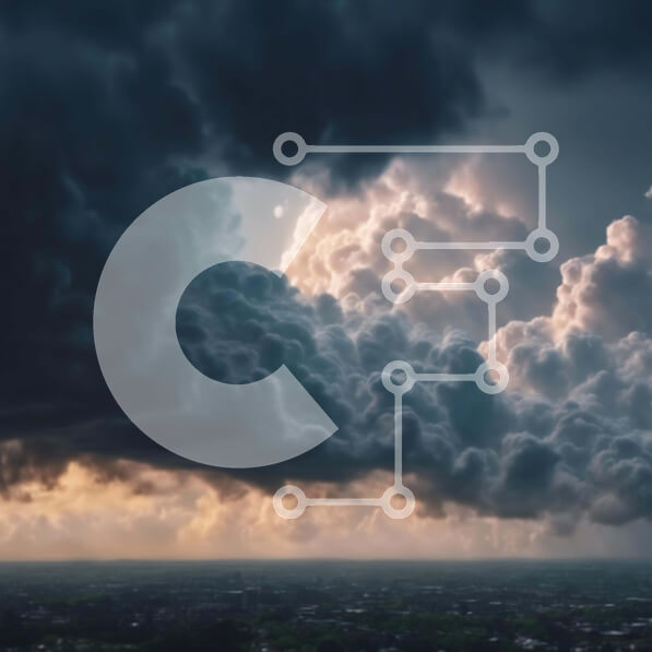 Intra Συλλεκτικό Ξύλινο Παζλ Plywood  4mm - Σκοτεινός και συννεφιασμένος ουρανός πάνω από την αστική περιοχή Σε Ξύλινο Κουτί - Διαστάσεις Puzzle: 10x10 cm – 25 κομμάτια