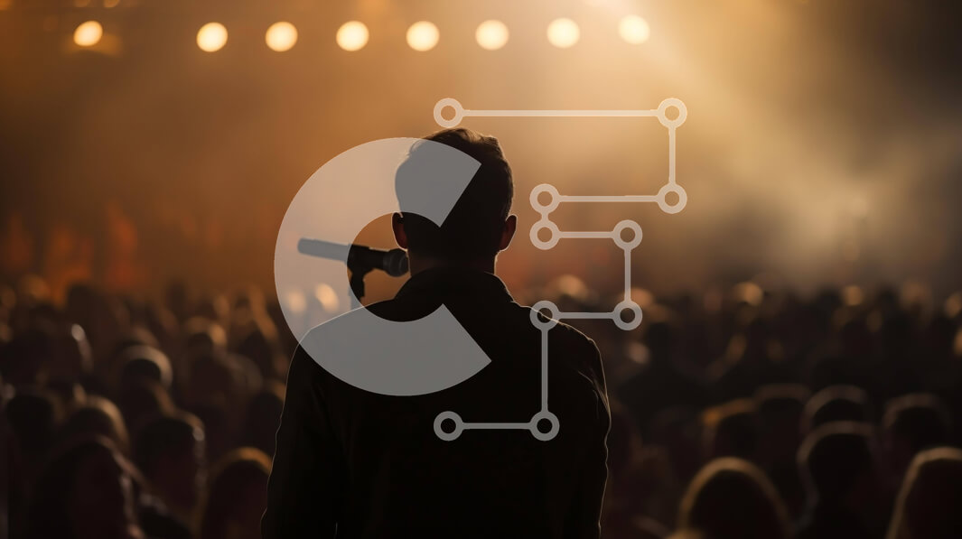 Intra Συλλεκτικό Ξύλινο Παζλ Plywood  4mm - Άνθρωπος που μιλά στο μικρόφωνο στη σκηνή Σε Ξύλινο Κουτί - Διαστάσεις Puzzle: 10x10 cm – 25 κομμάτια