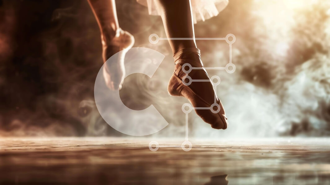 Intra Συλλεκτικό Ξύλινο Παζλ Plywood  4mm - Τα πόδια του χορευτή μπαλέτου στον αέρα που περιβάλλεται από καπνό και ομίχλη Σε Ξύλινο Κουτί - Διαστάσεις Puzzle: 10x10 cm – 25 κομμάτια