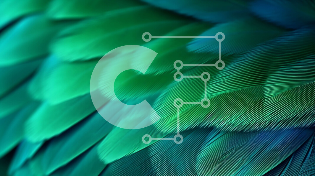 Intra Συλλεκτικό Ξύλινο Παζλ Plywood  4mm - Κοντινό πλάνο με ζωηρά πράσινα και μπλε εξωτικά φτερά πουλιών Σε Ξύλινο Κουτί - Διαστάσεις: 10x10 cm – 25 κομμάτια