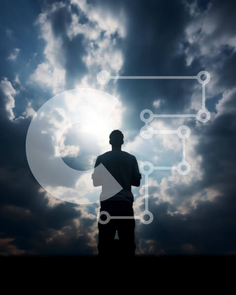 Intra Συλλεκτικό Ξύλινο Παζλ Plywood  4mm - Σκιαγραφημένος άνθρωπος που κοιτάζει τον ουρανό και τα σύννεφα Σε Ξύλινο Κουτί - Διαστάσεις Puzzle: 10x10 cm – 25 κομμάτια