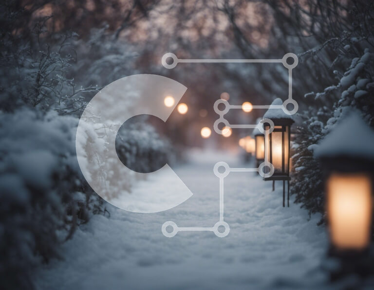 Intra Συλλεκτικό Ξύλινο Παζλ Plywood  4mm - Winter Wonderland: A Snowy Pathway Illuminated by Lanterns Σε Ξύλινο Κουτί - Διαστάσεις: 10x10 cm – 25 κομμάτια