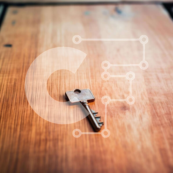 Intra Συλλεκτικό Ξύλινο Παζλ Plywood  4mm - Μικρό κλειδί σε ημιτελές ξύλινο τραπέζι Σε Ξύλινο Κουτί - Διαστάσεις: 10x10 cm – 25 κομμάτια