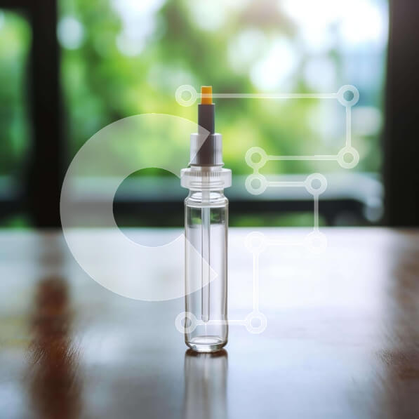 Intra Συλλεκτικό Ξύλινο Παζλ Plywood  4mm - Μικρό διαφανές γυάλινο μπουκάλι με κίτρινες βελόνες Σε Ξύλινο Κουτί - Διαστάσεις Puzzle: 10x10 cm – 25 κομμάτια