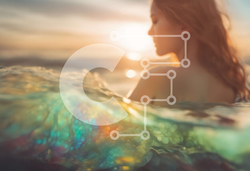 Intra Συλλεκτικό Ξύλινο Παζλ Plywood  4mm - Γυναίκα με κοστούμι γοργόνας στο ηλιοβασίλεμα Σε Ξύλινο Κουτί - Διαστάσεις: 10x10 cm – 25 κομμάτια