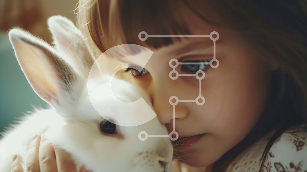 Σετ των 2 Intra Συλλεκτικό Ξύλινο Παζλ Plywood  4mm - Νεαρό κορίτσι που αγκαλιάζει το λευκό λαγουδάκι Σε Ξύλινο Κουτί - Διαστάσεις: 10x10 cm – 25 κομμάτια