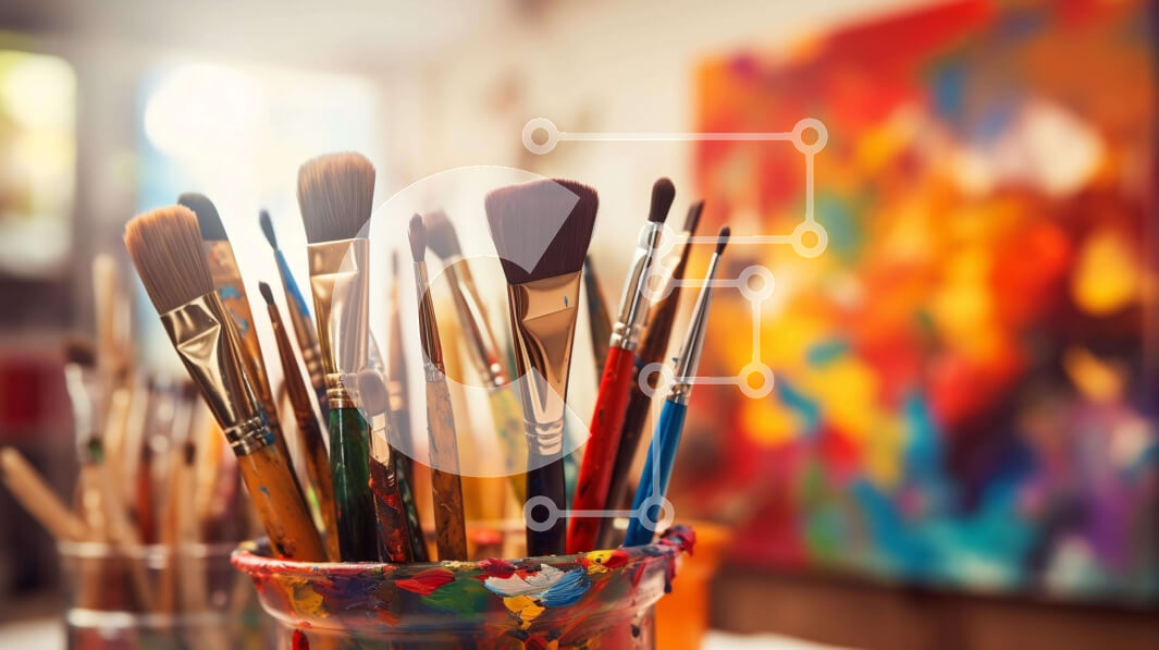 Intra Συλλεκτικό Ξύλινο Παζλ Plywood  4mm - Διάφορα πινέλα σε ένα φλιτζάνι στο χώρο εργασίας ενός καλλιτέχνη Σε Ξύλινο Κουτί - Διαστάσεις Puzzle: 10x10 cm – 25 κομμάτια