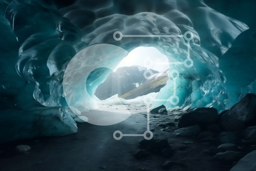 Intra Συλλεκτικό Ξύλινο Παζλ Plywood  4mm - Εκπληκτική εικόνα μιας μπλε σπηλιάς πάγου με ένα μικρό ρεύμα Σε Ξύλινο Κουτί - Διαστάσεις: 10x10 cm – 25 κομμάτια