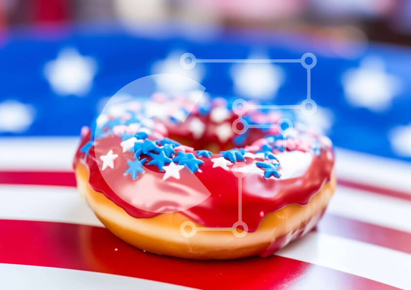 Σετ των 2 Intra Συλλεκτικό Ξύλινο Παζλ Plywood  4mm - Πατριωτικό ντόνατ αμερικανικής σημαίας με κόκκινα, λευκά και μπλε πασπαλίσματα Σε Ξύλινο Κουτί - Διαστάσεις: 10x10 cm – 25 κομμάτια