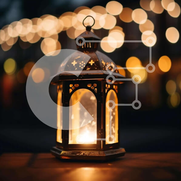 Intra Συλλεκτικό Ξύλινο Παζλ Plywood  4mm - Φωτισμένο φανάρι σε φόντο ξύλινο τραπέζι Σε Ξύλινο Κουτί - Διαστάσεις Puzzle: 10x10 cm – 25 κομμάτια