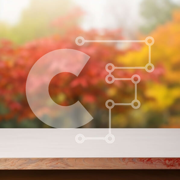 Intra Συλλεκτικό Ξύλινο Παζλ Plywood  4mm - Φθινοπωρινό δάσος φόντο με κενό χαρτί σε ξύλινο τραπέζι Σε Ξύλινο Κουτί - Διαστάσεις: 10x10 cm – 25 κομμάτια