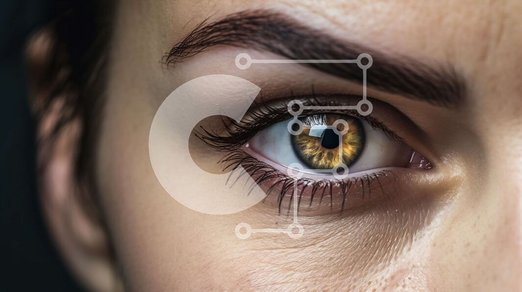 Intra Συλλεκτικό Ξύλινο Παζλ Plywood  4mm - Όμορφη κοντινή πλάνο ενός γυναικείου ματιού με μακριές βλεφαρίδες και χοντρά φρύδια Σε Ξύλινο Κουτί - Διαστάσεις Puzzle: 10x10 cm – 25 κομμάτια