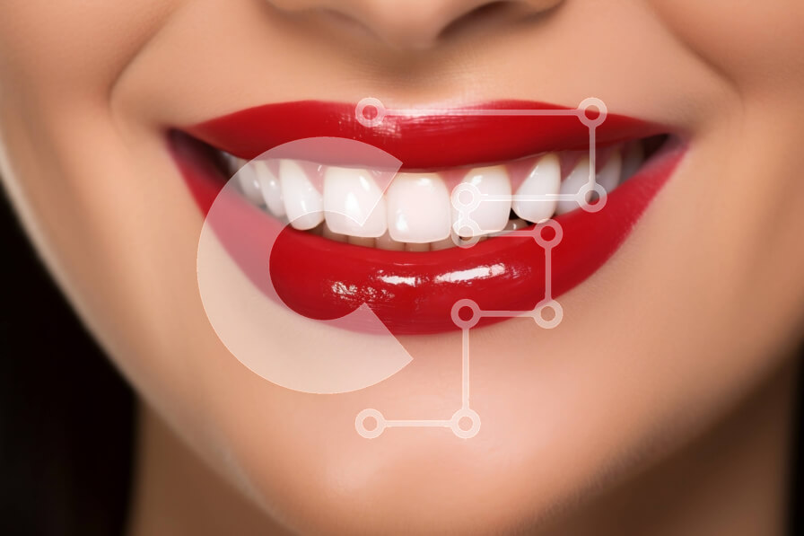 Intra Συλλεκτικό Ξύλινο Παζλ Plywood  4mm - Εκπληκτική κοντινή πλάνο γυναικείου προσώπου με έντονο κόκκινο κραγιόν και λευκά δόντια Σε Ξύλινο Κουτί - Διαστάσεις Puzzle: 10x10 cm – 25 κομμάτια