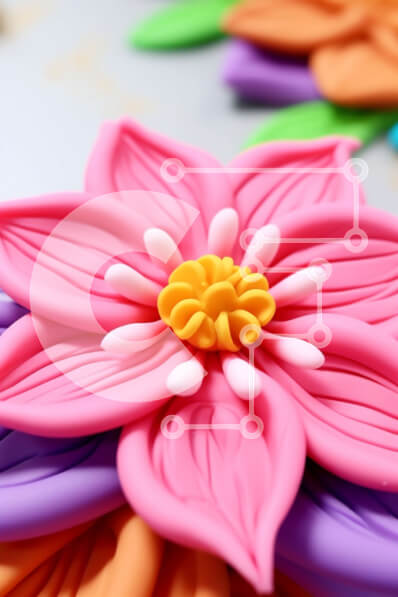 Σετ των 2 Intra Συλλεκτικό Ξύλινο Παζλ Plywood  4mm - Κοντινή όψη του πολύχρωμου πλαστικού λουλουδιού Σε Ξύλινο Κουτί - Διαστάσεις: 10x10 cm – 25 κομμάτια