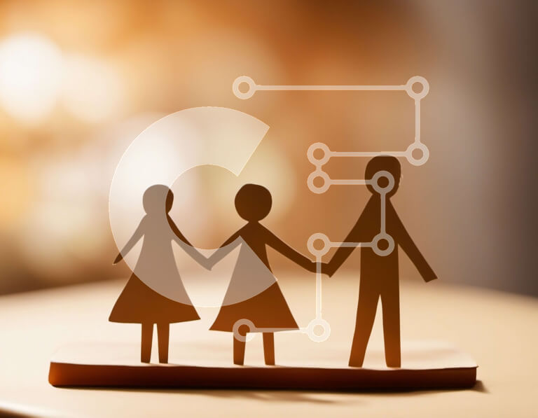 Intra Συλλεκτικό Ξύλινο Παζλ Plywood  4mm - Οικογένεια που κρατά τα χέρια μπροστά από το θολό φόντο Σε Ξύλινο Κουτί - Διαστάσεις Puzzle: 10x10 cm – 25 κομμάτια