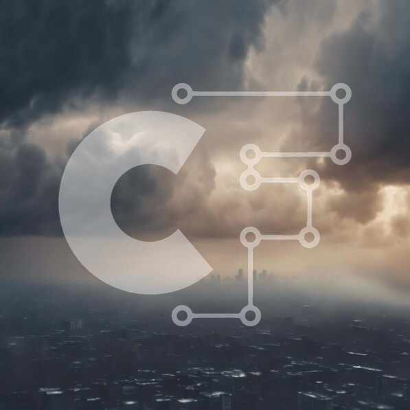 Intra Συλλεκτικό Ξύλινο Παζλ Plywood  4mm - Θυελλώδης ουρανός με σκοτεινά σύννεφα πάνω από την πόλη Σε Ξύλινο Κουτί - Διαστάσεις Puzzle: 10x10 cm – 25 κομμάτια