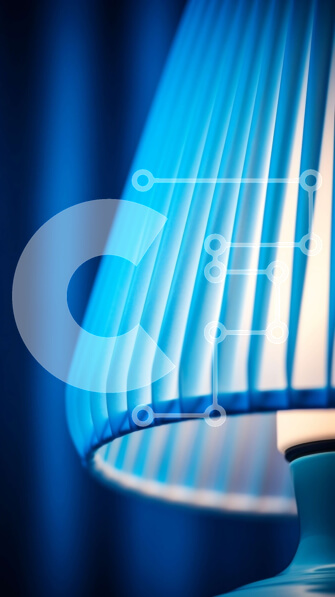 Intra Συλλεκτικό Ξύλινο Παζλ Plywood  4mm - Μπλε Φωτιστικό με Λευκή Σκιά σε Ξύλινο Τραπέζι Σε Ξύλινο Κουτί - Διαστάσεις Puzzle: 10x10 cm – 25 κομμάτια