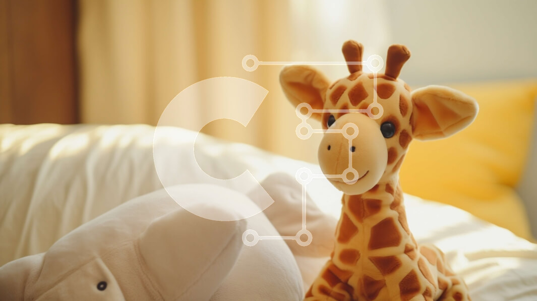 Intra Συλλεκτικό Ξύλινο Παζλ Plywood  4mm - Γεμιστή καμηλοπάρδαλη και ελέφαντας στο κρεβάτι Σε Ξύλινο Κουτί - Διαστάσεις Puzzle: 10x10 cm – 25 κομμάτια