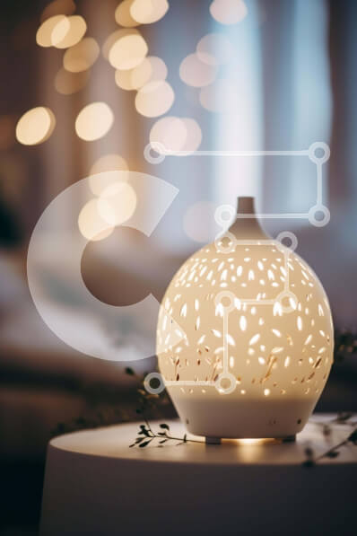 Intra Συλλεκτικό Ξύλινο Παζλ Plywood  4mm - Λευκό φωτιστικό διάχυσης με περίτεχνο σχέδιο στο τραπέζι Σε Ξύλινο Κουτί - Διαστάσεις Puzzle: 10x10 cm – 25 κομμάτια