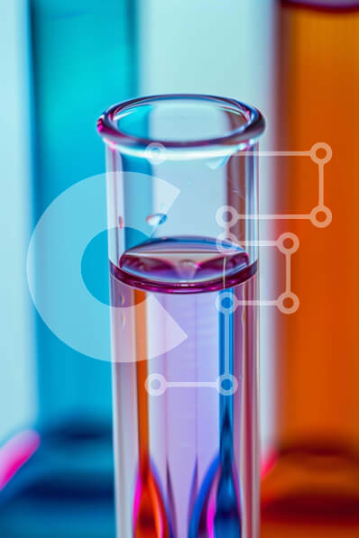 Intra Συλλεκτικό Ξύλινο Παζλ Plywood  4mm - Πολύχρωμο υγρό σε γυάλινο ποτήρι για επιστημονικό πείραμα Σε Ξύλινο Κουτί - Διαστάσεις Puzzle: 10x10 cm – 25 κομμάτια