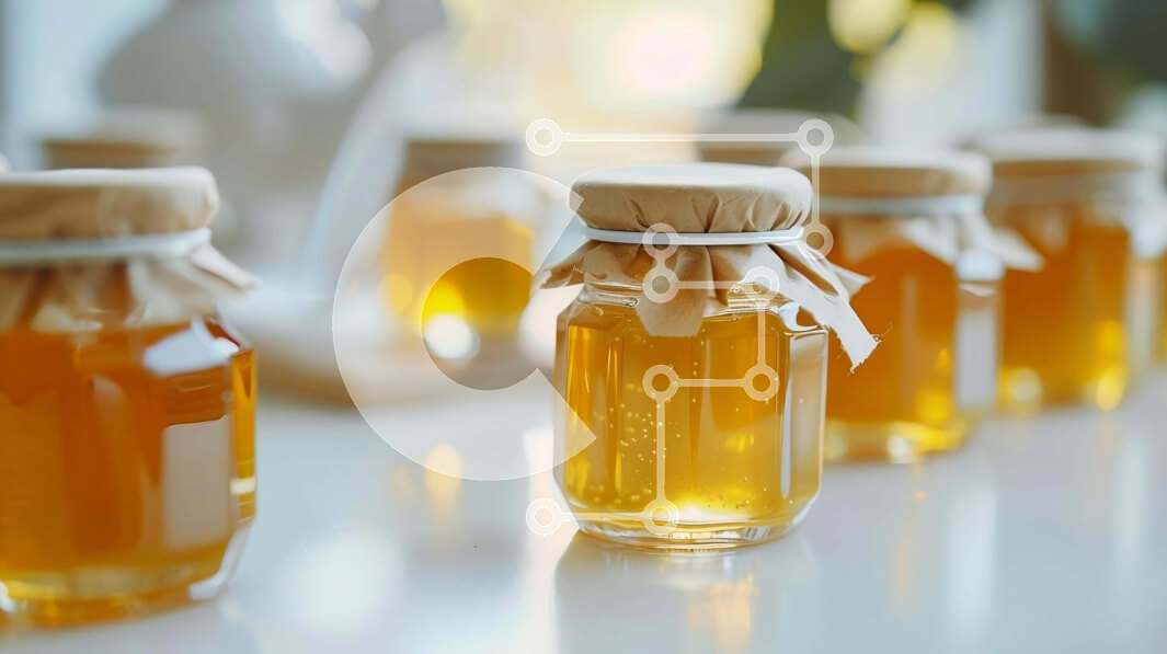 Σετ των 2 Intra Συλλεκτικό Ξύλινο Παζλ Plywood  4mm - Βαζάκια με μέλι σε λευκό τραπέζι με λουλούδια και φυτά Σε Ξύλινο Κουτί - Διαστάσεις: 10x10 cm – 25 κομμάτια