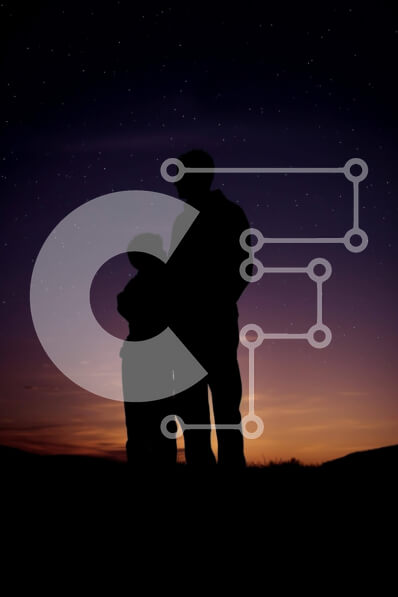 Σετ των 2 Intra Συλλεκτικό Ξύλινο Παζλ Plywood  4mm - Σιλουέτες πατέρα και παιδιού στο χορταριασμένο χωράφι τη νύχτα Σε Ξύλινο Κουτί - Διαστάσεις: 10x10 cm – 25 κομμάτια