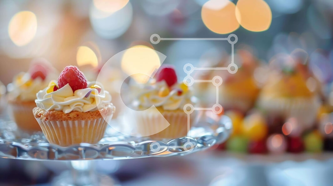 Σετ των 2 Intra Συλλεκτικό Ξύλινο Παζλ Plywood  4mm - Γλυκά Cupcakes με φράουλες και κεριά Σε Ξύλινο Κουτί - Διαστάσεις: 10x10 cm – 25 κομμάτια