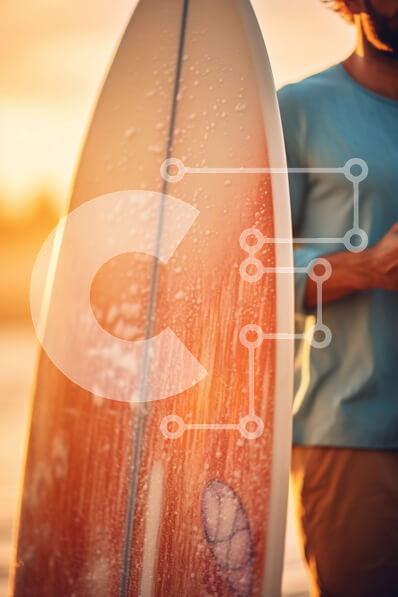 Σετ των 2 Intra Συλλεκτικό Ξύλινο Παζλ Plywood  4mm - Όμορφη εικόνα ενός σέρφερ που πιάνει κύματα στο ηλιοβασίλεμα Σε Ξύλινο Κουτί - Διαστάσεις: 10x10 cm – 25 κομμάτια