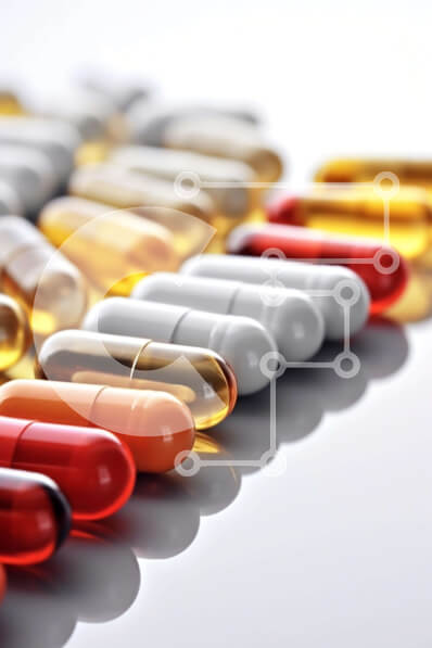 Intra Συλλεκτικό Ξύλινο Παζλ Plywood  4mm - Πολύχρωμες κάψουλες χαπιών σε διαφορετικά μεγέθη Σε Ξύλινο Κουτί - Διαστάσεις Puzzle: 10x10 cm – 25 κομμάτια