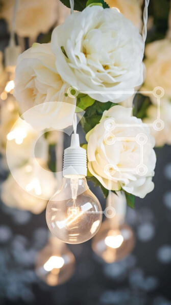 Intra Συλλεκτικό Ξύλινο Παζλ Plywood  4mm - Συστάδα λευκών τριαντάφυλλων με λαμπτήρες φωτός Σε Ξύλινο Κουτί - Διαστάσεις Puzzle: 10x10 cm – 25 κομμάτια