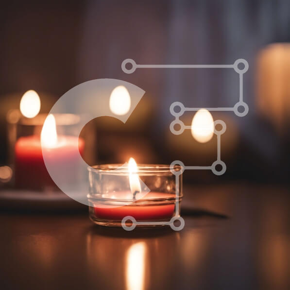 Intra Συλλεκτικό Ξύλινο Παζλ Plywood  4mm - Ομάδα αναμμένων κεριών σε ένα δωμάτιο με χαμηλό φωτισμό Σε Ξύλινο Κουτί - Διαστάσεις Puzzle: 10x10 cm – 25 κομμάτια