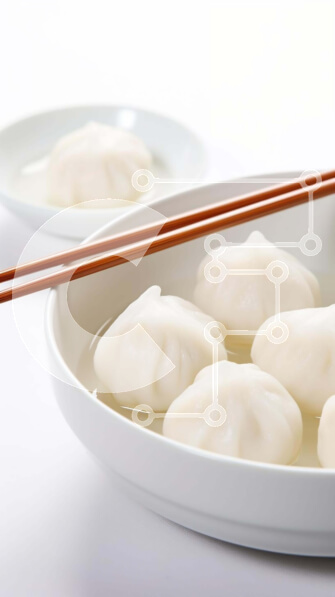 Intra Συλλεκτικό Ξύλινο Παζλ Plywood  4mm - Κινέζικα ζυμαρικά σε λευκό μπολ με ξυλάκια Σε Ξύλινο Κουτί - Διαστάσεις: 10x10 cm – 25 κομμάτια