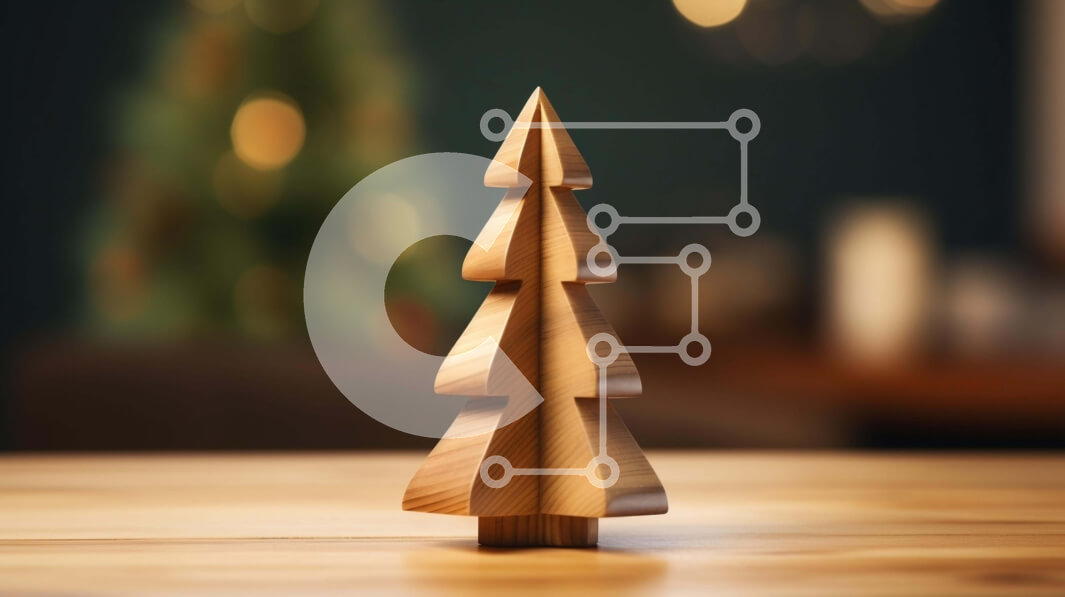 Intra Συλλεκτικό Ξύλινο Παζλ Plywood  4mm - Ξύλινο χριστουγεννιάτικο δέντρο σε ένα ημιτελές τραπέζι με θολό φόντο Σε Ξύλινο Κουτί - Διαστάσεις: 10x10 cm – 25 κομμάτια