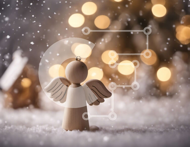 Intra Συλλεκτικό Ξύλινο Παζλ Plywood  4mm - Ξύλινο ειδώλιο αγγέλου στο χιόνι με το χριστουγεννιάτικο δέντρο Σε Ξύλινο Κουτί - Διαστάσεις: 10x10 cm – 25 κομμάτια