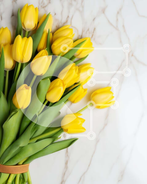 Intra Συλλεκτικό Ξύλινο Παζλ Plywood  4mm - Κίτρινη ανθοδέσμη τουλίπας σε μαρμάρινο τραπέζι Σε Ξύλινο Κουτί - Διαστάσεις: 10x10 cm – 25 κομμάτια