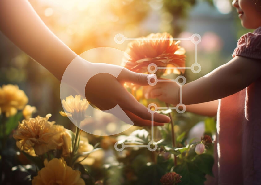 Intra Συλλεκτικό Ξύλινο Παζλ Plywood  4mm - Μητέρα και κόρη στον κήπο κρατώντας λουλούδια Σε Ξύλινο Κουτί - Διαστάσεις Puzzle: 10x10 cm – 25 κομμάτια