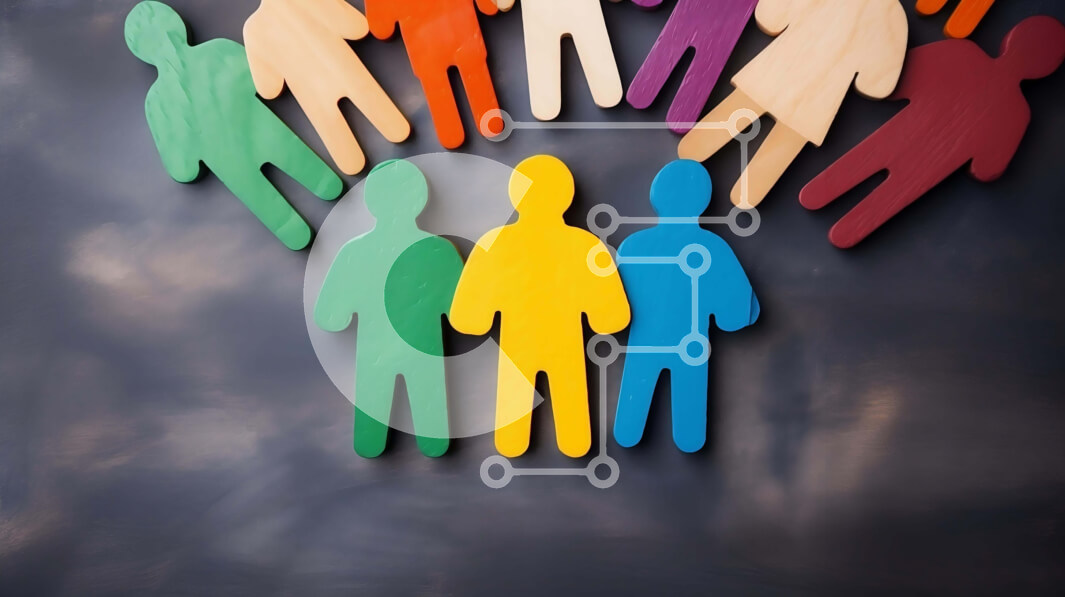 Intra Συλλεκτικό Ξύλινο Παζλ Plywood  4mm - Πολύχρωμοι ξύλινοι άνθρωποι σε σχήμα ανάποδο τριγώνου Σε Ξύλινο Κουτί - Διαστάσεις: 10x10 cm – 25 κομμάτια