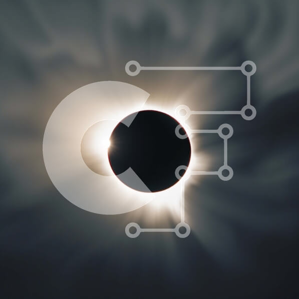 Intra Συλλεκτικό Ξύλινο Παζλ Plywood  4mm - Μυστηριώδης ασπρόμαυρη εικόνα μιας έκλειψης ηλίου Σε Ξύλινο Κουτί - Διαστάσεις: 10x10 cm – 25 κομμάτια