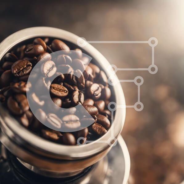 Σετ των 2 Intra Συλλεκτικό Ξύλινο Παζλ Plywood  4mm - Κοντινό πλάνο του μύλου καφέ με χυμένα κόκκους καφέ Σε Ξύλινο Κουτί - Διαστάσεις: 10x10 cm – 25 κομμάτια