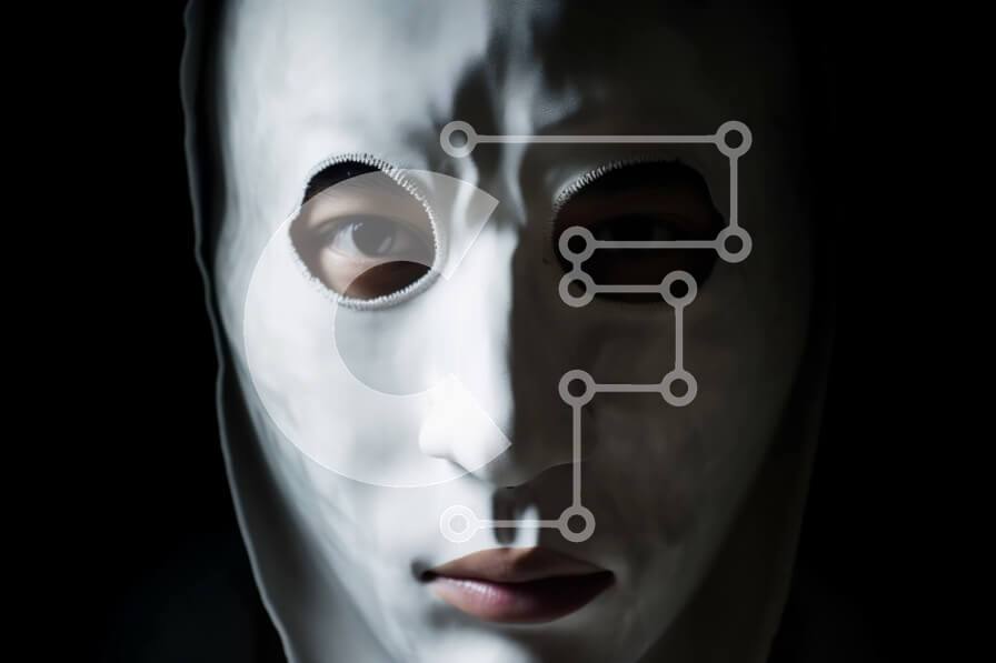 Intra Συλλεκτικό Ξύλινο Παζλ Plywood  4mm - Άτομο που φορά λευκή μάσκα Σε Ξύλινο Κουτί - Διαστάσεις Puzzle: 10x10 cm – 25 κομμάτια