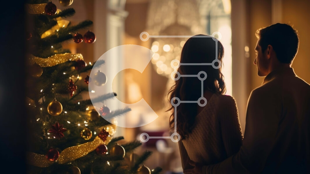 Intra Συλλεκτικό Ξύλινο Παζλ Plywood  4mm - Ζευγάρι που απολαμβάνει τα Χριστούγεννα μαζί μπροστά από ένα στολισμένο δέντρο Σε Ξύλινο Κουτί - Διαστάσεις: 10x10 cm – 25 κομμάτια