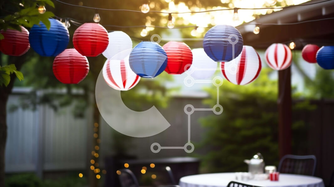 Intra Συλλεκτικό Ξύλινο Παζλ Plywood  4mm - Αίθριο πίσω αυλής με χάρτινα φανάρια και τζάκι εξωτερικού χώρου Σε Ξύλινο Κουτί - Διαστάσεις Puzzle: 10x10 cm – 25 κομμάτια