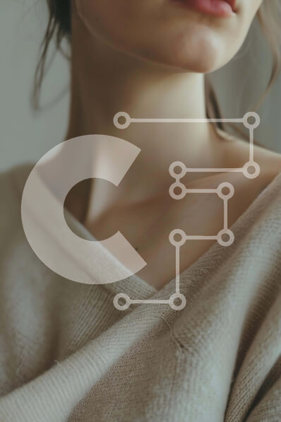 Intra Συλλεκτικό Ξύλινο Παζλ Plywood  4mm - Πορτρέτο μιας νεαρής γυναίκας που κοιτάζει μακριά Σε Ξύλινο Κουτί - Διαστάσεις Puzzle: 10x10 cm – 25 κομμάτια