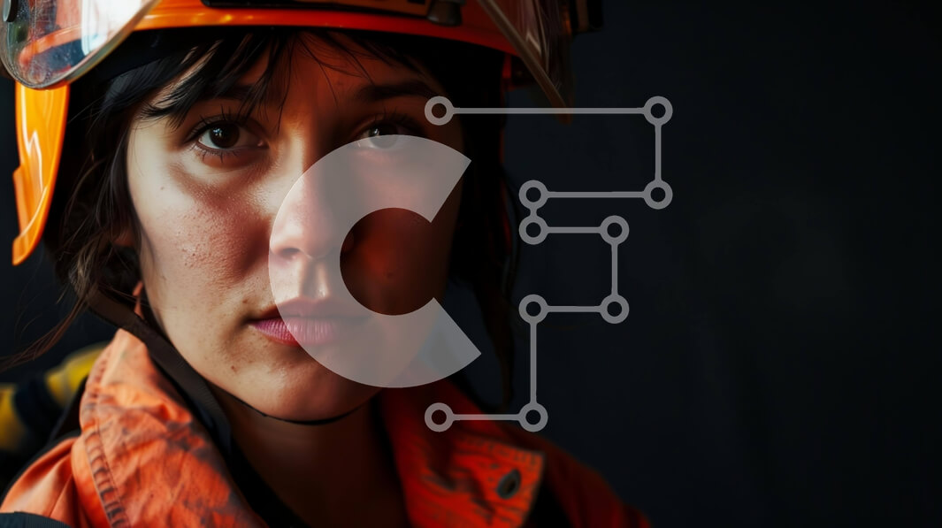 Intra Συλλεκτικό Ξύλινο Παζλ Plywood  4mm - Γυναίκα με πορτοκαλί κράνος ασφαλείας και προστατευτικό εξοπλισμό Σε Ξύλινο Κουτί - Διαστάσεις Puzzle: 10x10 cm – 25 κομμάτια