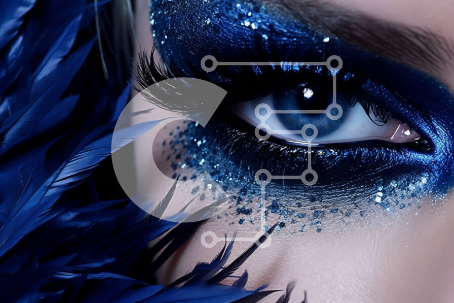 Intra Συλλεκτικό Ξύλινο Παζλ Plywood  4mm - Εκπληκτική ομορφιά με μπλε μακιγιάζ και αξεσουάρ μαλλιών με πούπουλα Σε Ξύλινο Κουτί - Διαστάσεις Puzzle: 10x10 cm – 25 κομμάτια