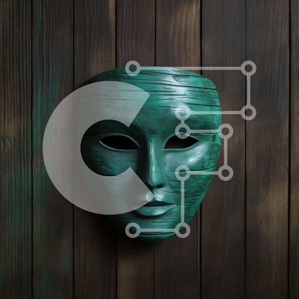 Intra Συλλεκτικό Ξύλινο Παζλ Plywood  4mm - Πράσινη μάσκα που κρέμεται σε ξύλινο τοίχο Σε Ξύλινο Κουτί - Διαστάσεις Puzzle: 10x10 cm – 25 κομμάτια