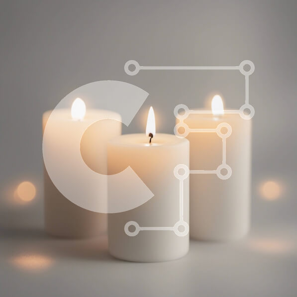 Intra Συλλεκτικό Ξύλινο Παζλ Plywood  4mm - Τρία λευκά κεριά σε ανοιχτόχρωμη επιφάνεια Σε Ξύλινο Κουτί - Διαστάσεις Puzzle: 10x10 cm – 25 κομμάτια